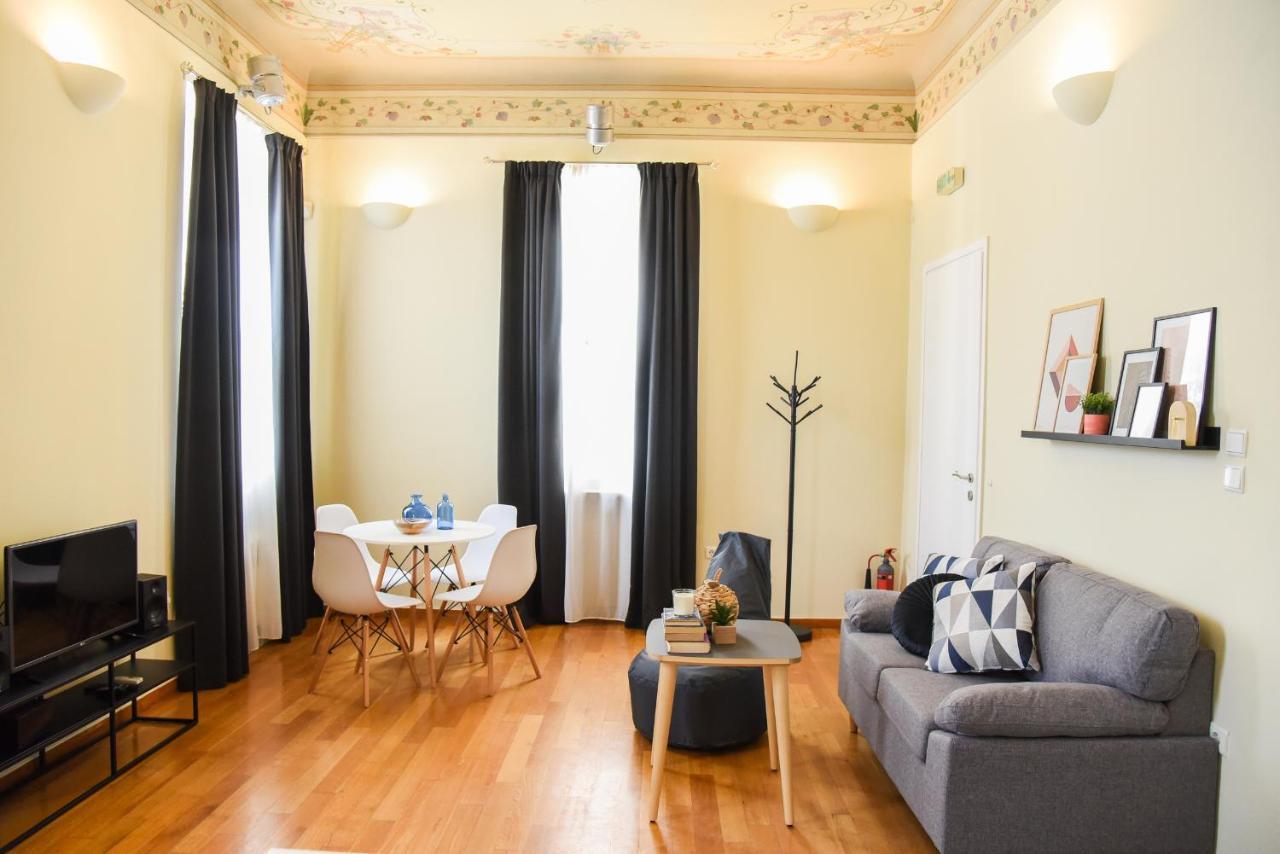 Neoclassical Athens Residence Ngoại thất bức ảnh